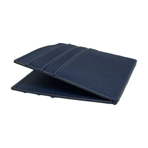 SlimLine ima tudi prostor za bankovce SlimLine ima tudi prostor za bankovce