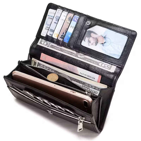 Prostorna notranjost črne usnjene denarnice Amour