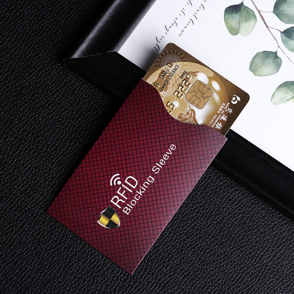 RFID žepek proti kraji v rdeči barvi